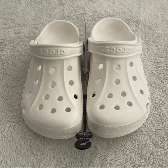 (NWT) Crocs Baya White Unisex Clog - Picture 10 of 11